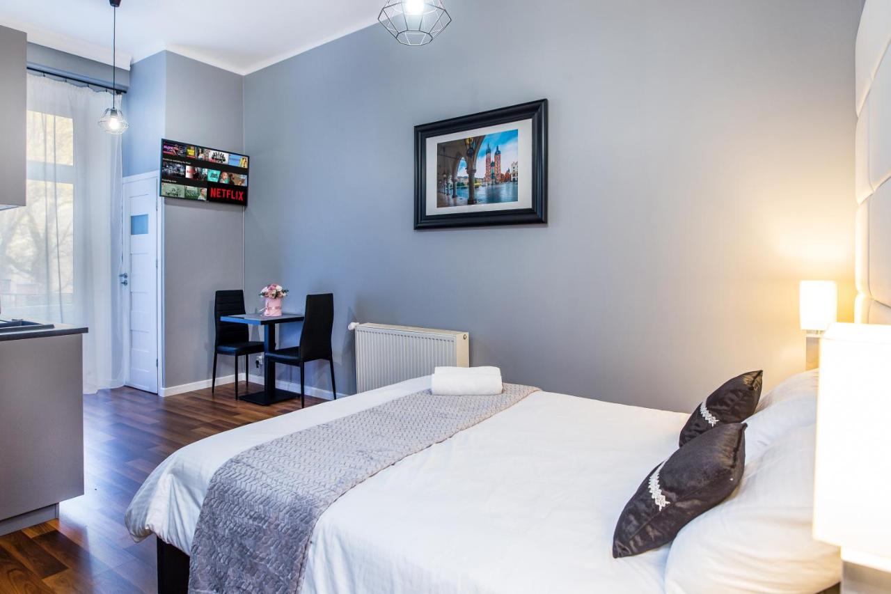 Tribeca City Center Apartments Cracovia Exterior foto